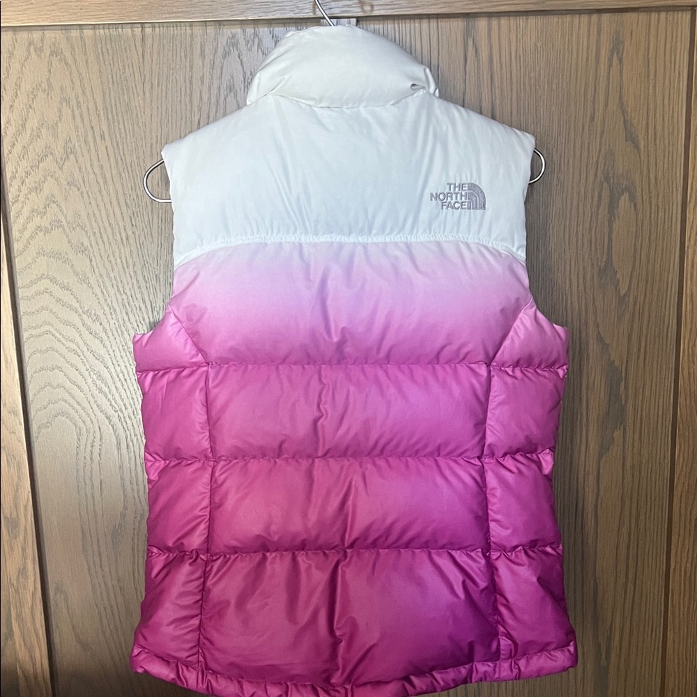 The North Face Pink and White Ombre women’s XS Vest - Picture 6 of 10
